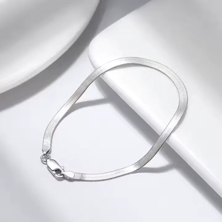 TMB107-P3 Silver Flexible Flat Herringbone Chain Bracelet