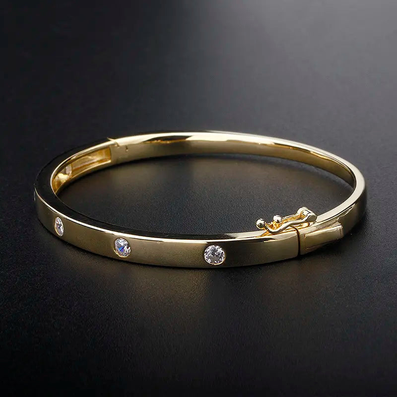 Lovely Bangle